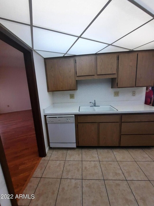 Building Photo - 16859 N 103rd Ave