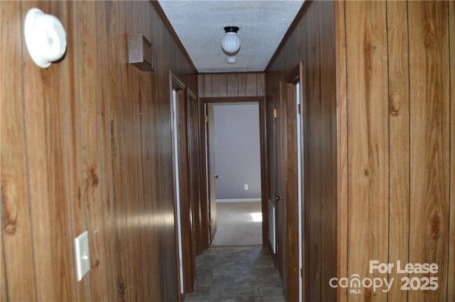 Building Photo - 2210 Salisbury Hwy