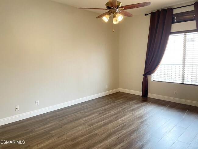 Building Photo - 4149 Flowerview Ct