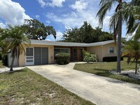Building Photo - 3017 Lockwood Terrace