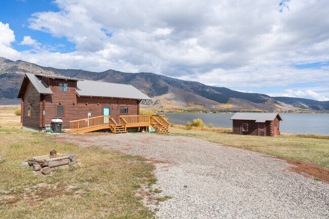 Building Photo - 5406 Henrys Lake Rd