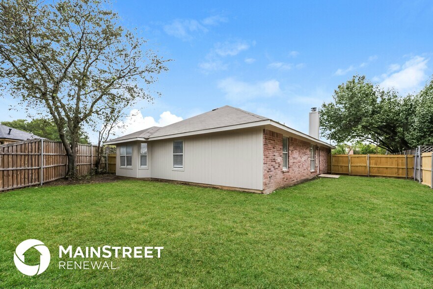 Building Photo - 204 Meadowbrooke Dr