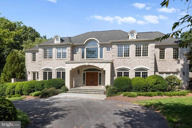 Building Photo - 2608 Geneva Hill Ct