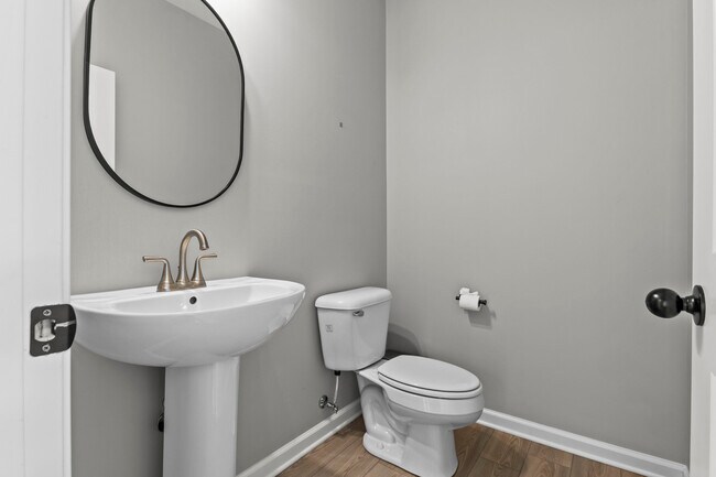 Building Photo - 2681 Rockaway Pl