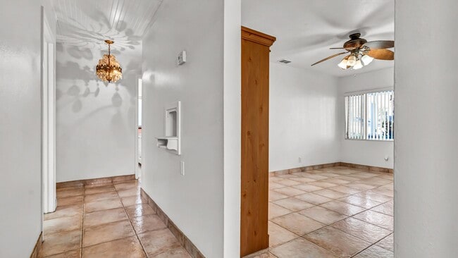 Building Photo - Charming 3-Bedroom Home in the Heart of We...