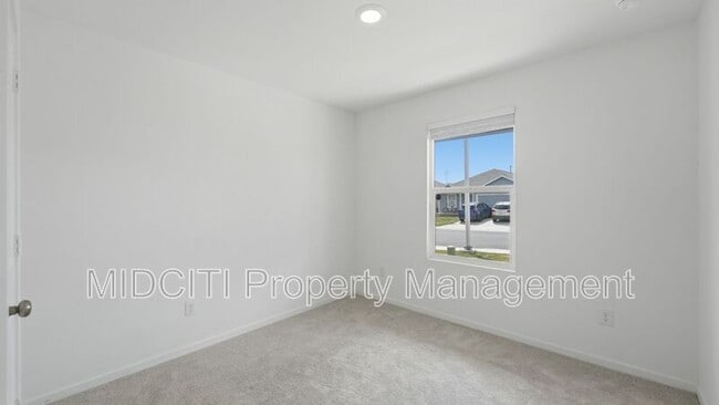 Building Photo - 9161 Luciano Pl