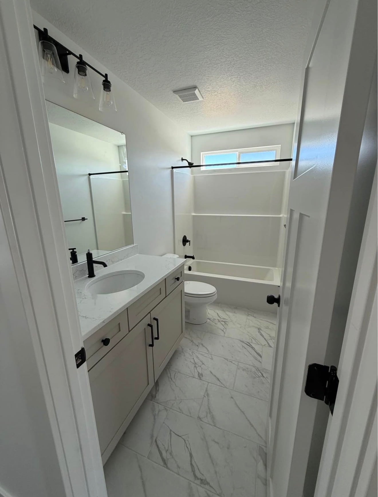 Building Photo - 1057 N Canvasback Dr