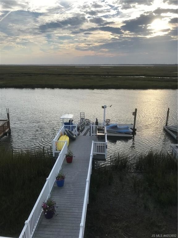 Building Photo - 3100 Dune Dr