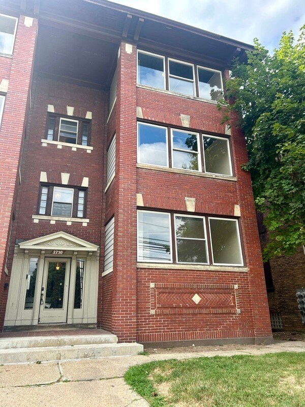 Building Photo - 2750 Broadway Ave