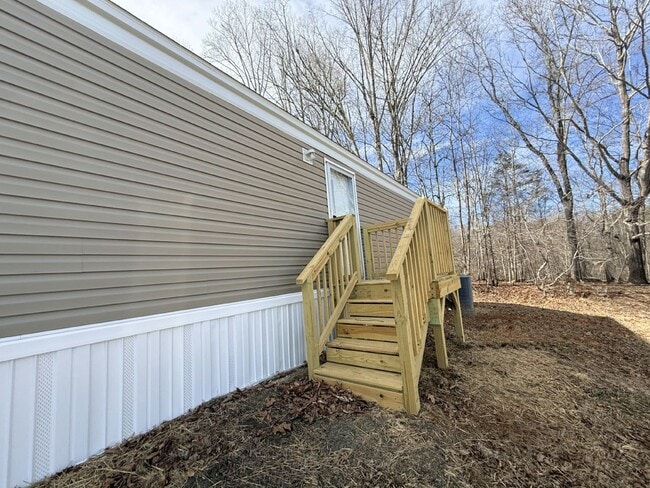 Building Photo - 751 Kernodle Ln