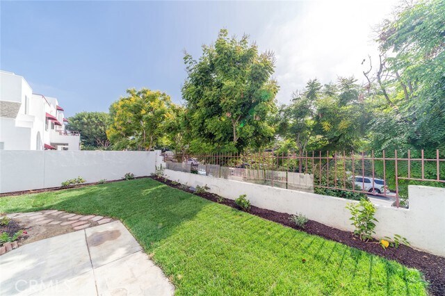 Building Photo - 27832 Emerald