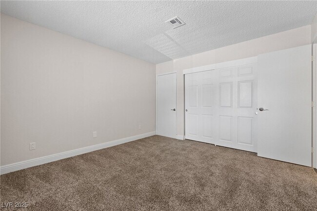Building Photo - 5262 Osman Ct