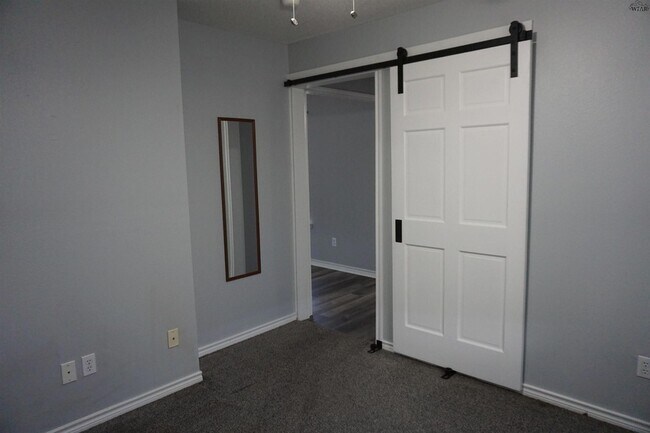 Building Photo - 5216 Brookwood Dr