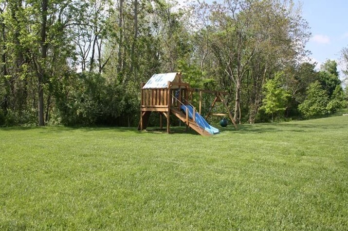 Building Photo - 606 Winston Ln