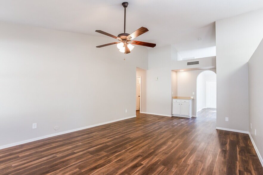 Building Photo - 19926 N 69th Ave