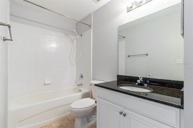 Building Photo - 700 S Harbour Island Blvd