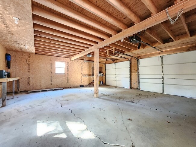 Building Photo - 1323 Pushaw Rd