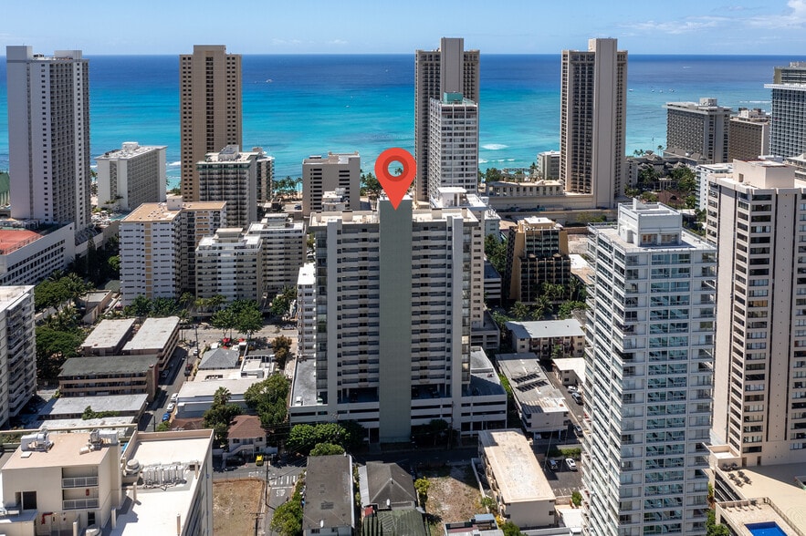 Waikiki Park Heights Building - 2440 Kuhio Ave