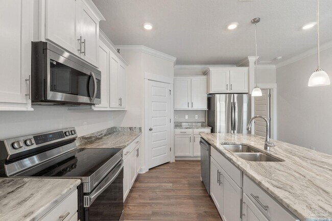 Building Photo - 7068 Whitetail Run Dr