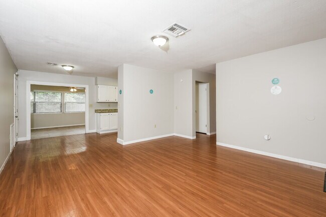 Building Photo - 6770 Belfast Ave