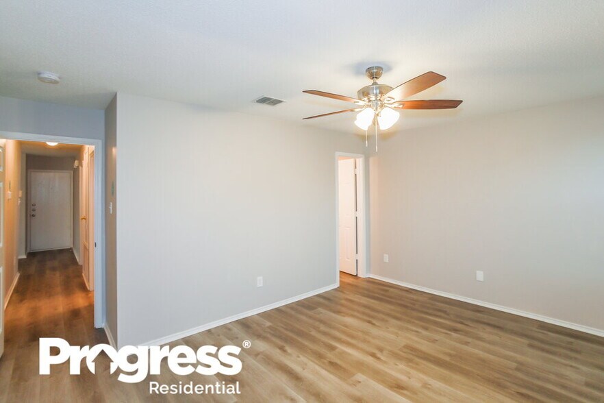 Building Photo - 3343 Lipizzan Dr