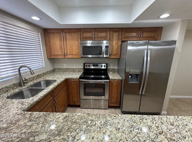 Building Photo - 18050 N 25th Way