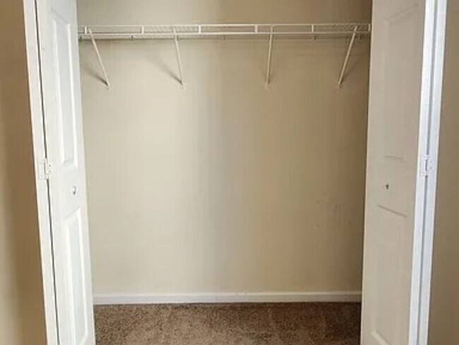 Building Photo - 429 Buttonbush Ct