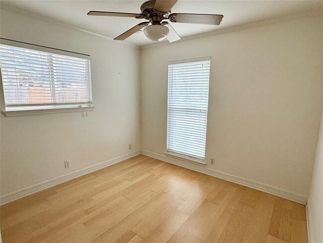 Building Photo - 8401 Millway Dr