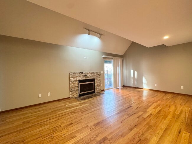 Building Photo - 3804 Pennsylvania Ave