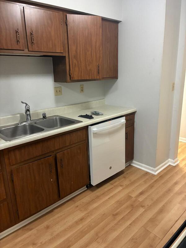 Building Photo - 3050 Jacqueline Dr