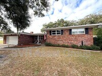 Building Photo - 1272 Arlingwood Ave