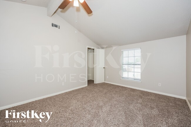 Building Photo - 600 Dayton Rd