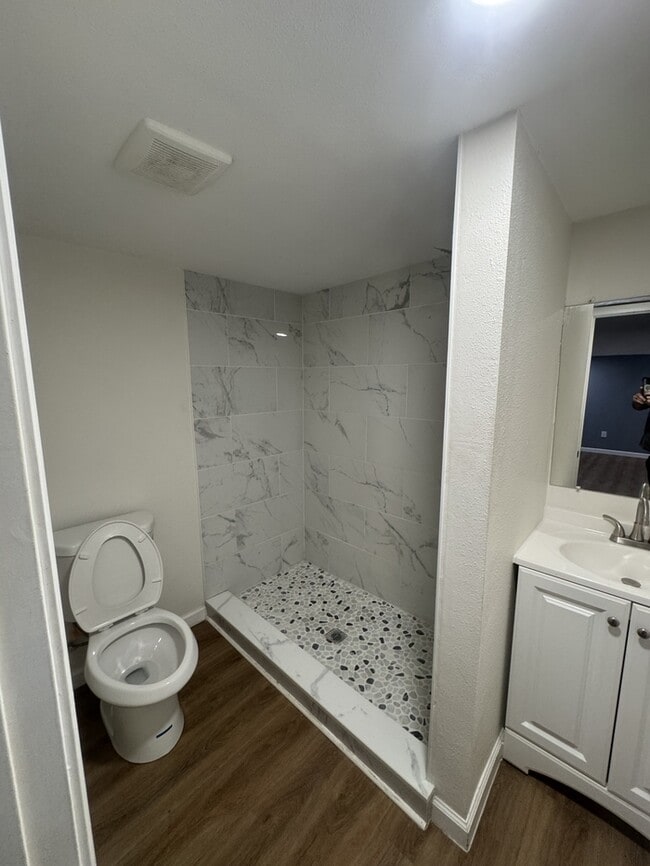 Building Photo - 2908 N Tarragona St