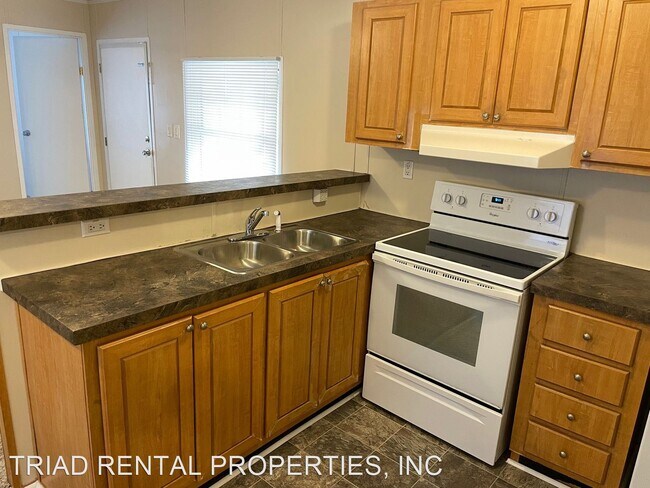 Building Photo - 2 br, 1 bath House - 6670 RANDALL HURLEY RD.