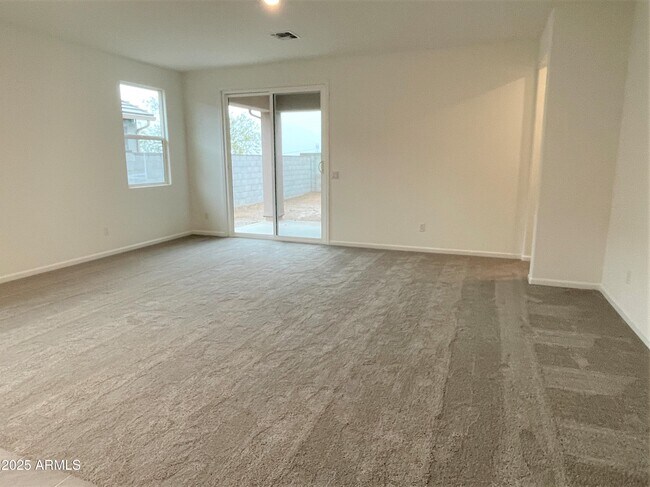 Building Photo - 13233 W Buckskin Trl