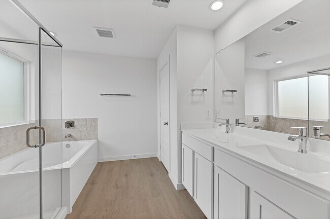 Building Photo - 30034 Foxtail Pne Ct