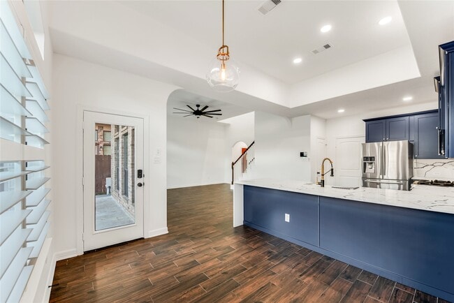 Building Photo - 25142 Andris Ln