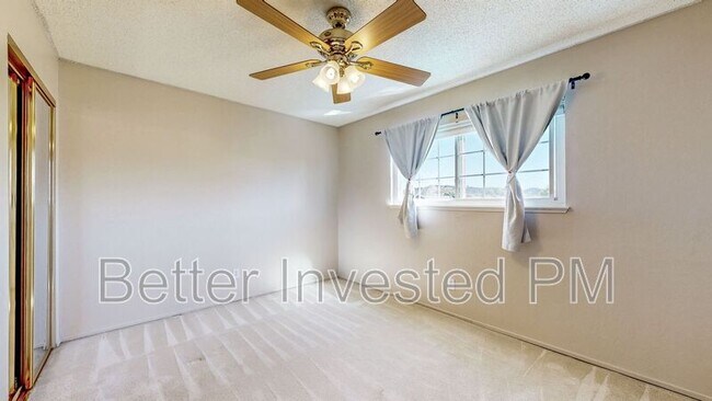 Building Photo - 848 Sprucewood Ct