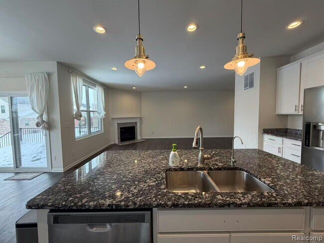 Building Photo - 19050 Denali Cir