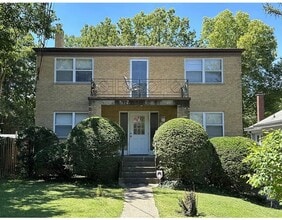 Building Photo - 2915 Mignon Ave