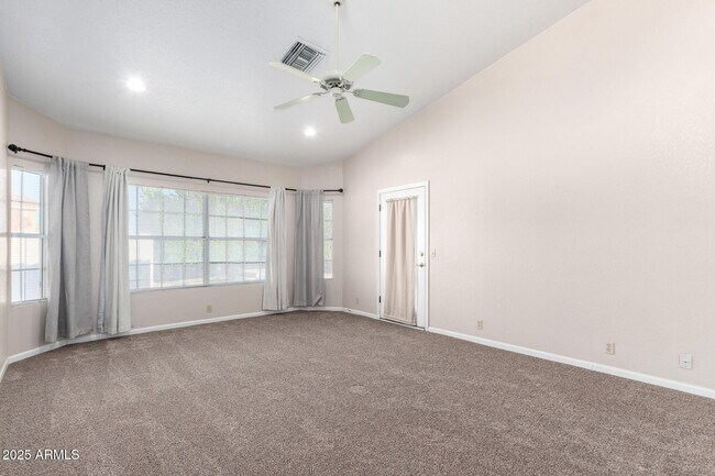 Building Photo - 12349 N 71st Dr