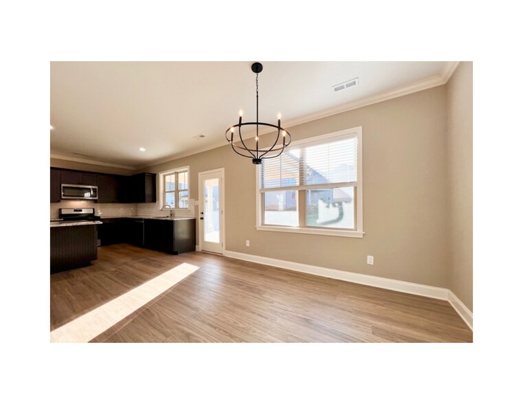 Building Photo - 9024 Kirkhaven Ln