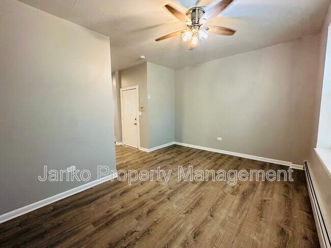 Building Photo - 62 N Parkside Ave