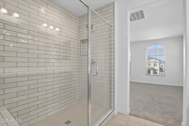 Building Photo - 1218 W Sparrow Dr