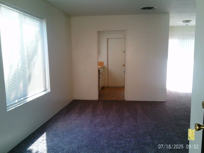 Building Photo - 1818 Hasti Acres Dr