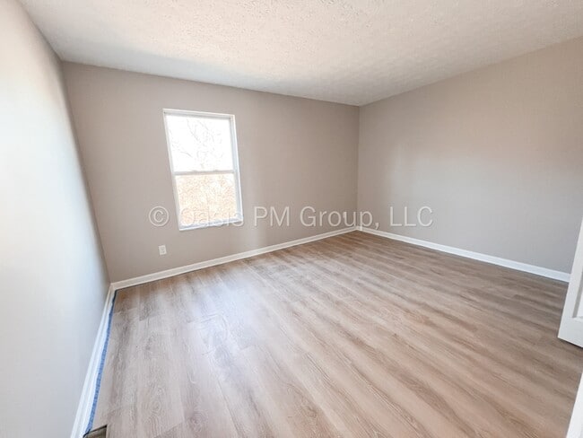 Building Photo - 2278 Golden Leaf Ln