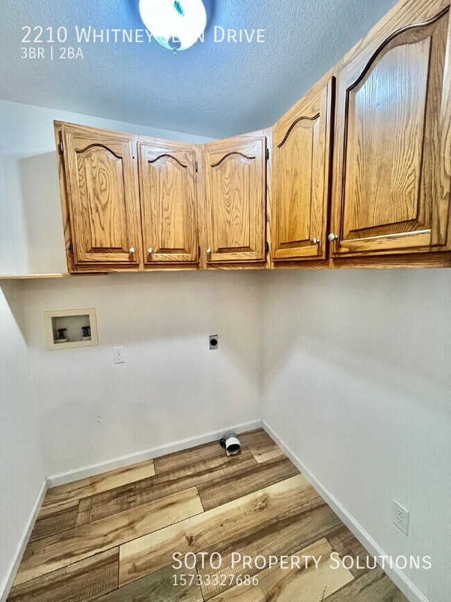 Building Photo - 2210 Whitney Jean Dr