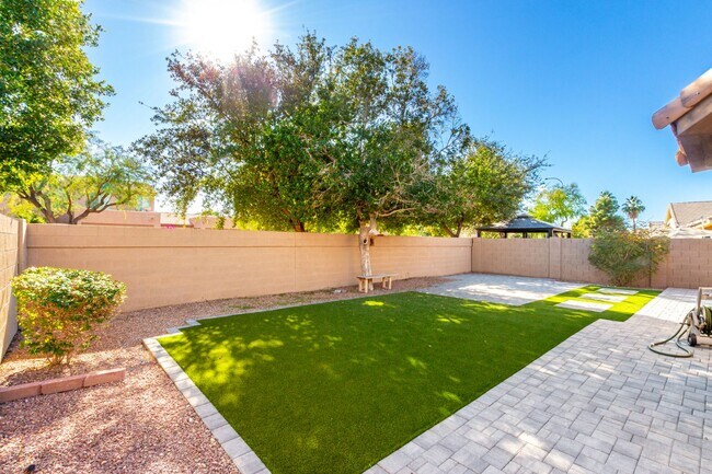 Building Photo - Beautiful Chandler Rental