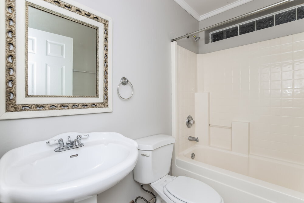 Building Photo - 108 Osceola Ave