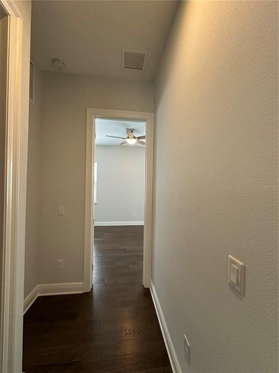 Building Photo - 15702 Shorebird Ln